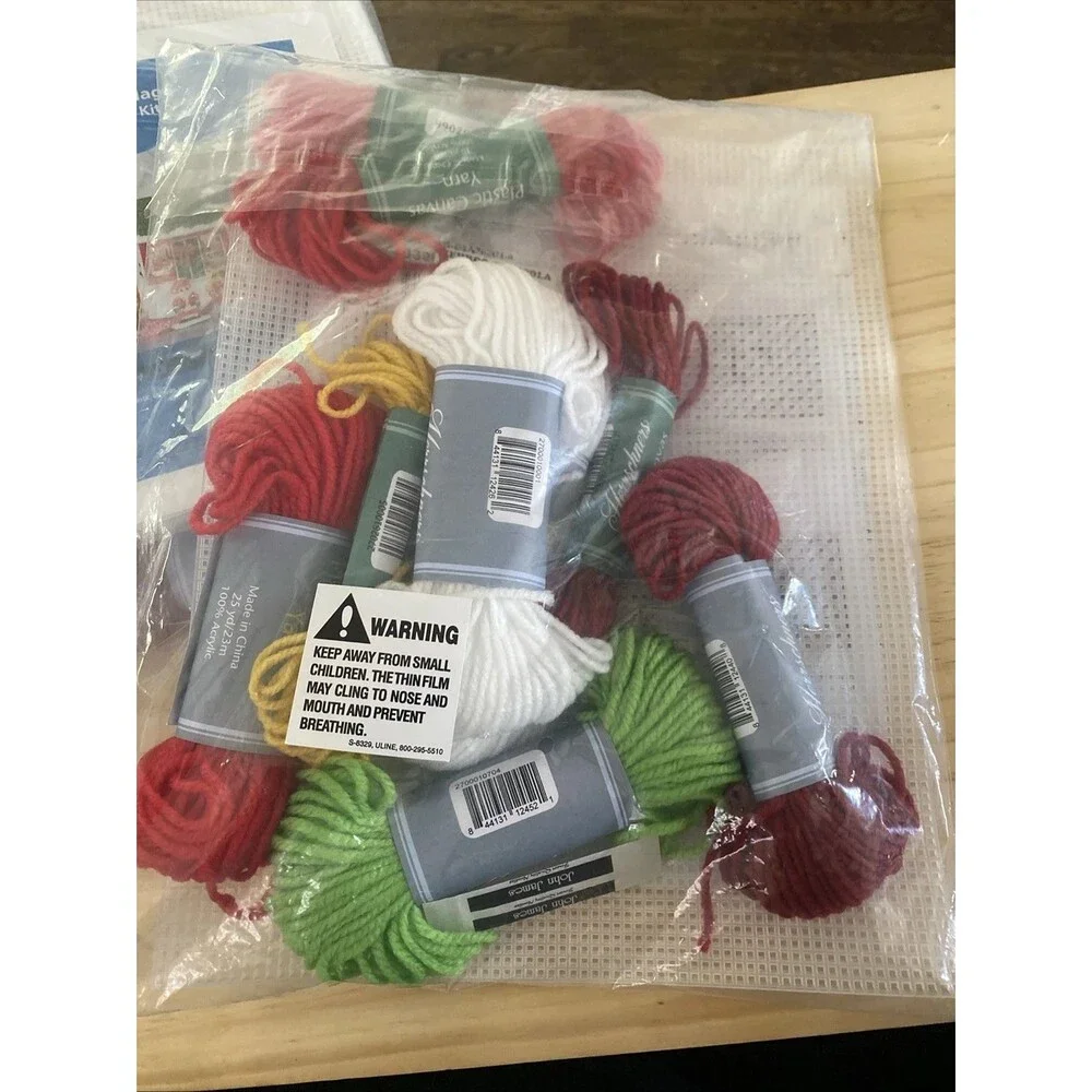 Herrschners Craft Kit - Peppermint Train Coasters w/ Holder